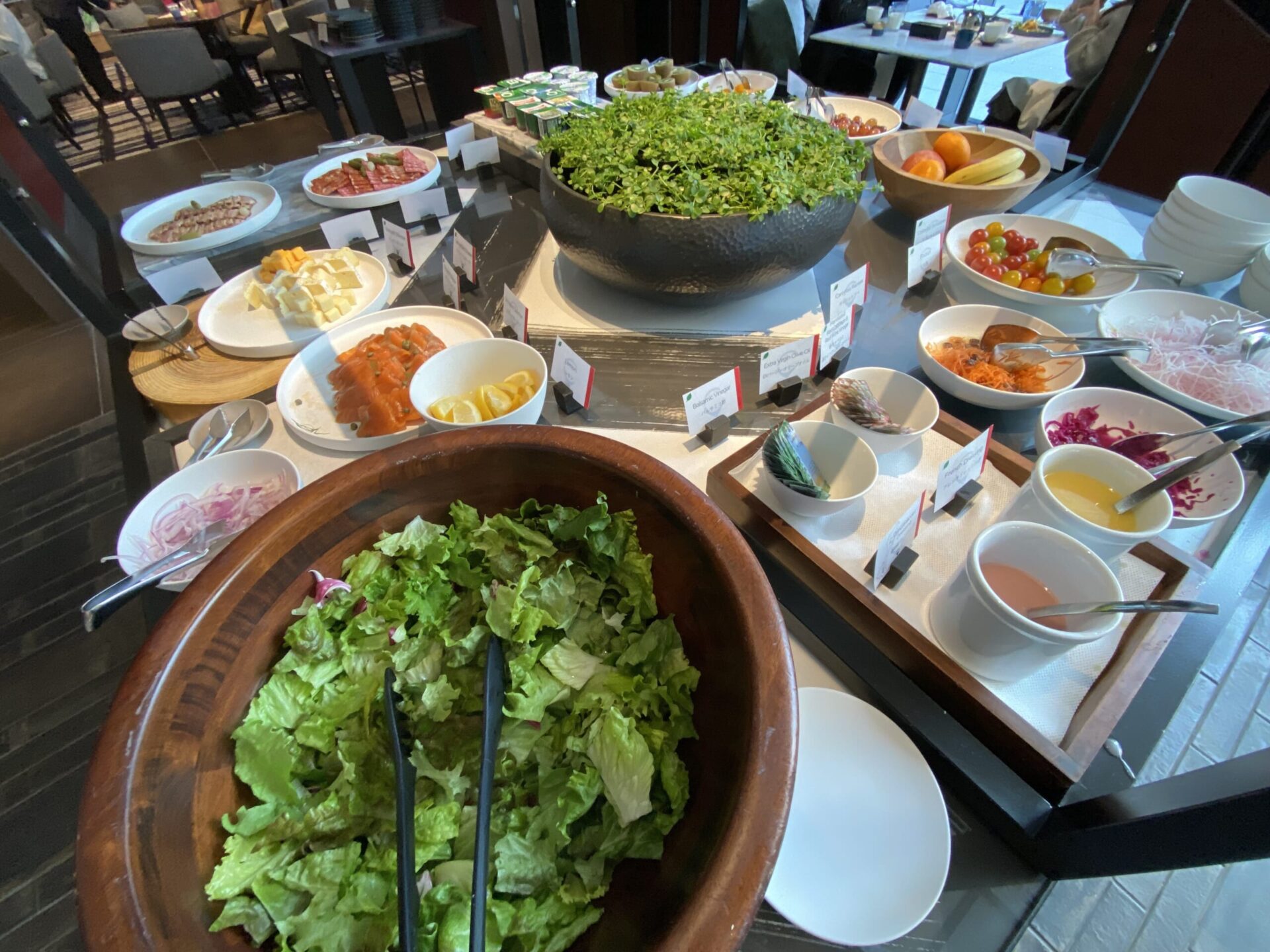 朝食レストラン